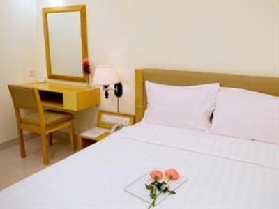 Hanz 82 Le Lai Sen Hotel Cidade de Ho Chi Minh Quarto foto